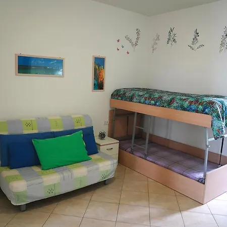 Dolly Monolocali アパート